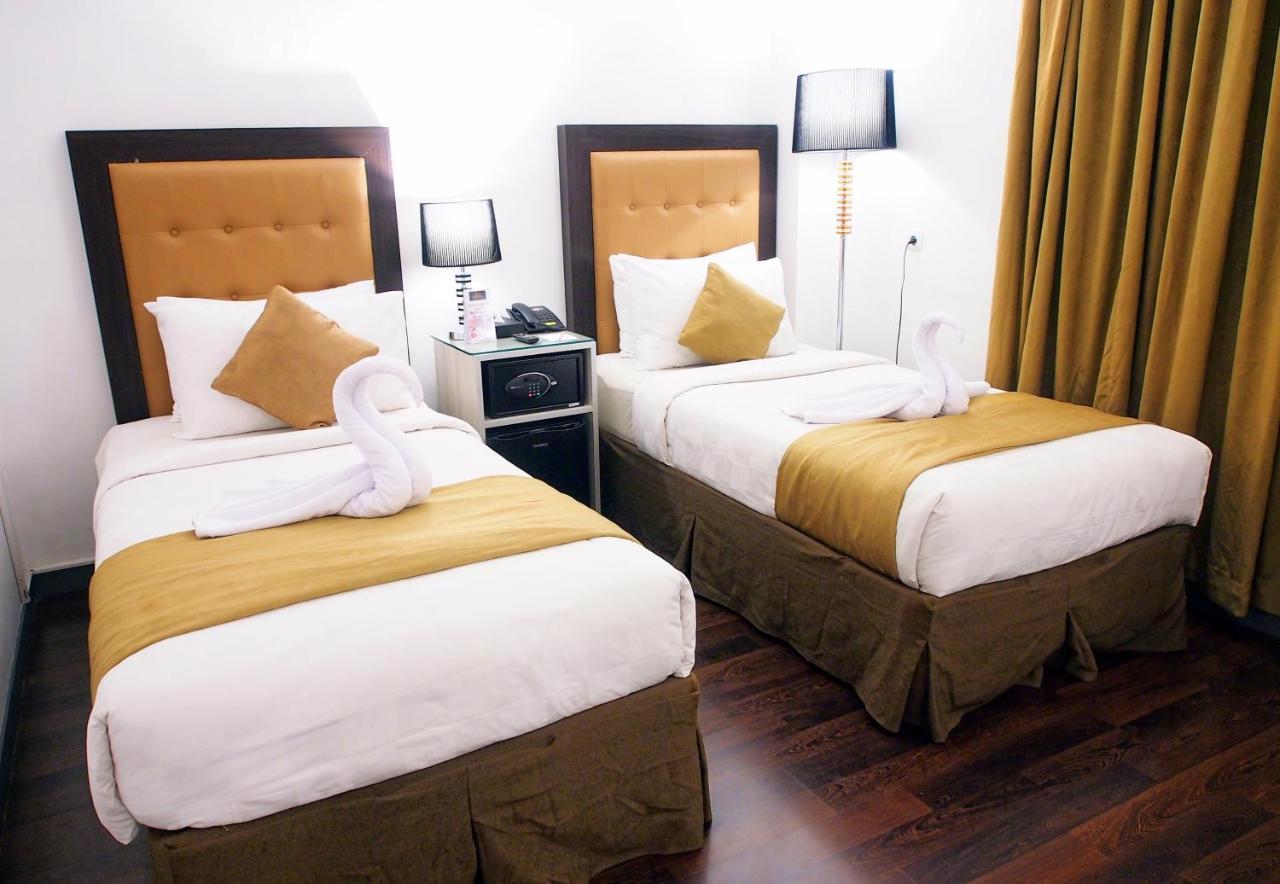 ג'קרטה Maven Fatmawati Hotel מראה חיצוני תמונה