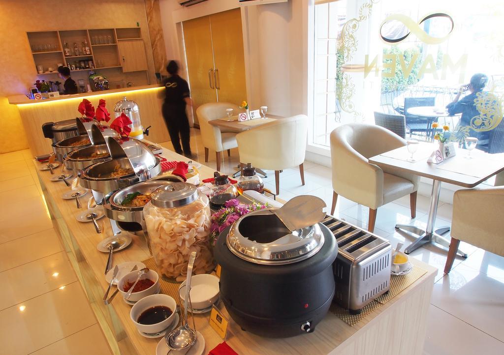 ג'קרטה Maven Fatmawati Hotel מראה חיצוני תמונה
