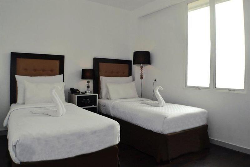 ג'קרטה Maven Fatmawati Hotel מראה חיצוני תמונה