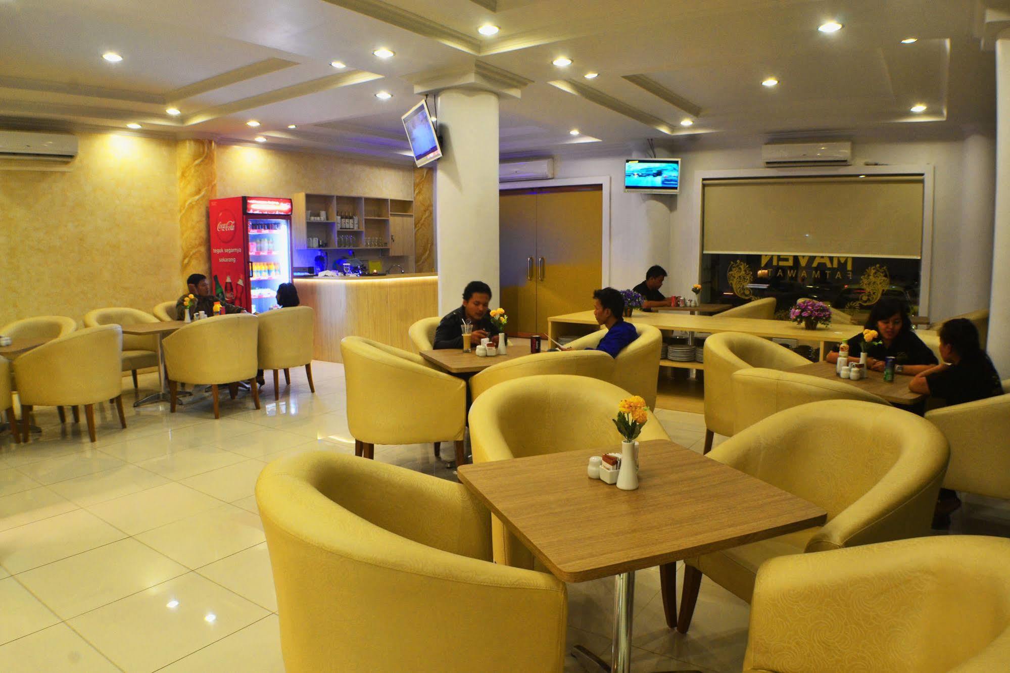 ג'קרטה Maven Fatmawati Hotel מראה חיצוני תמונה