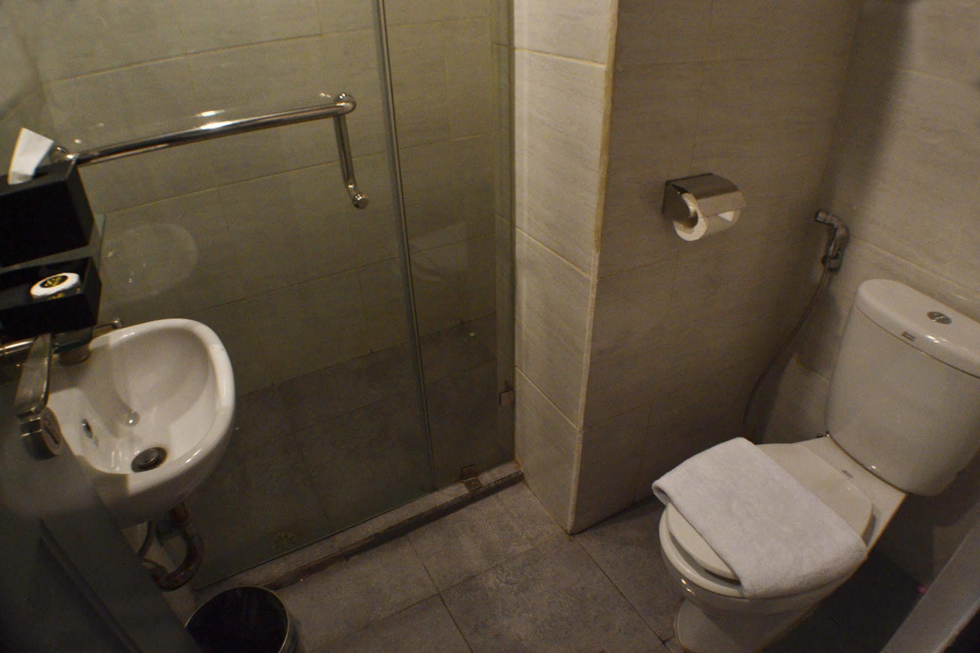 ג'קרטה Maven Fatmawati Hotel מראה חיצוני תמונה
