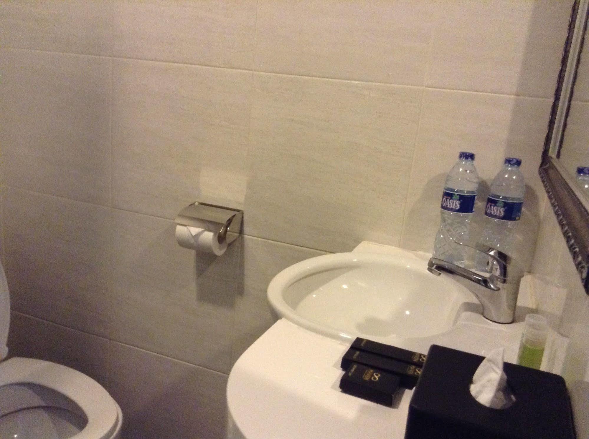 ג'קרטה Maven Fatmawati Hotel מראה חיצוני תמונה